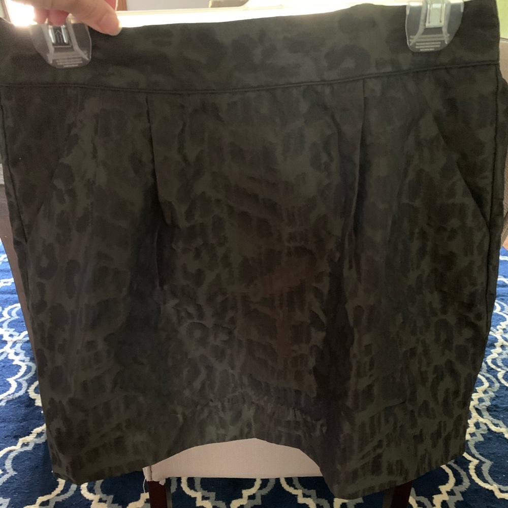 Black Leopard print skirt- has pockets